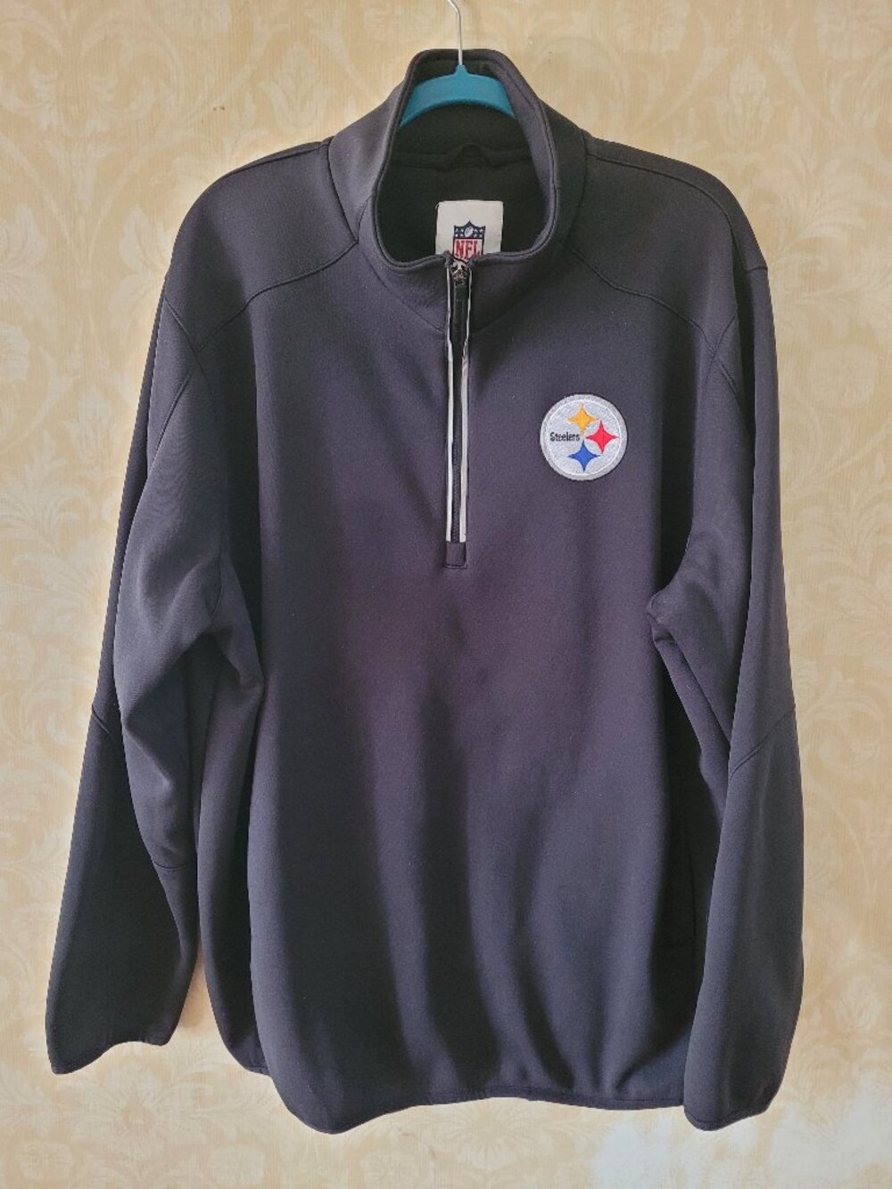 Official NFL embroidered Pittsburgh Steelers 1/4 zip pullover